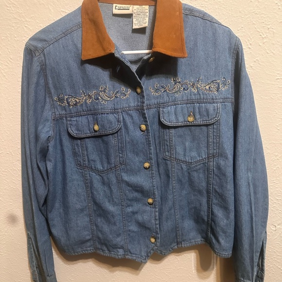 Capacity Jackets & Blazers - Capacity